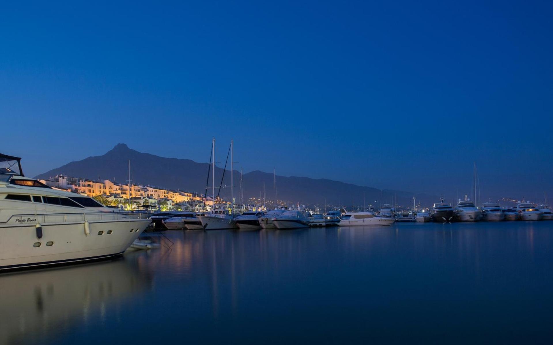 Apartamento Con Vistas En Puerto Banus มาร์เบยา ภายนอก รูปภาพ