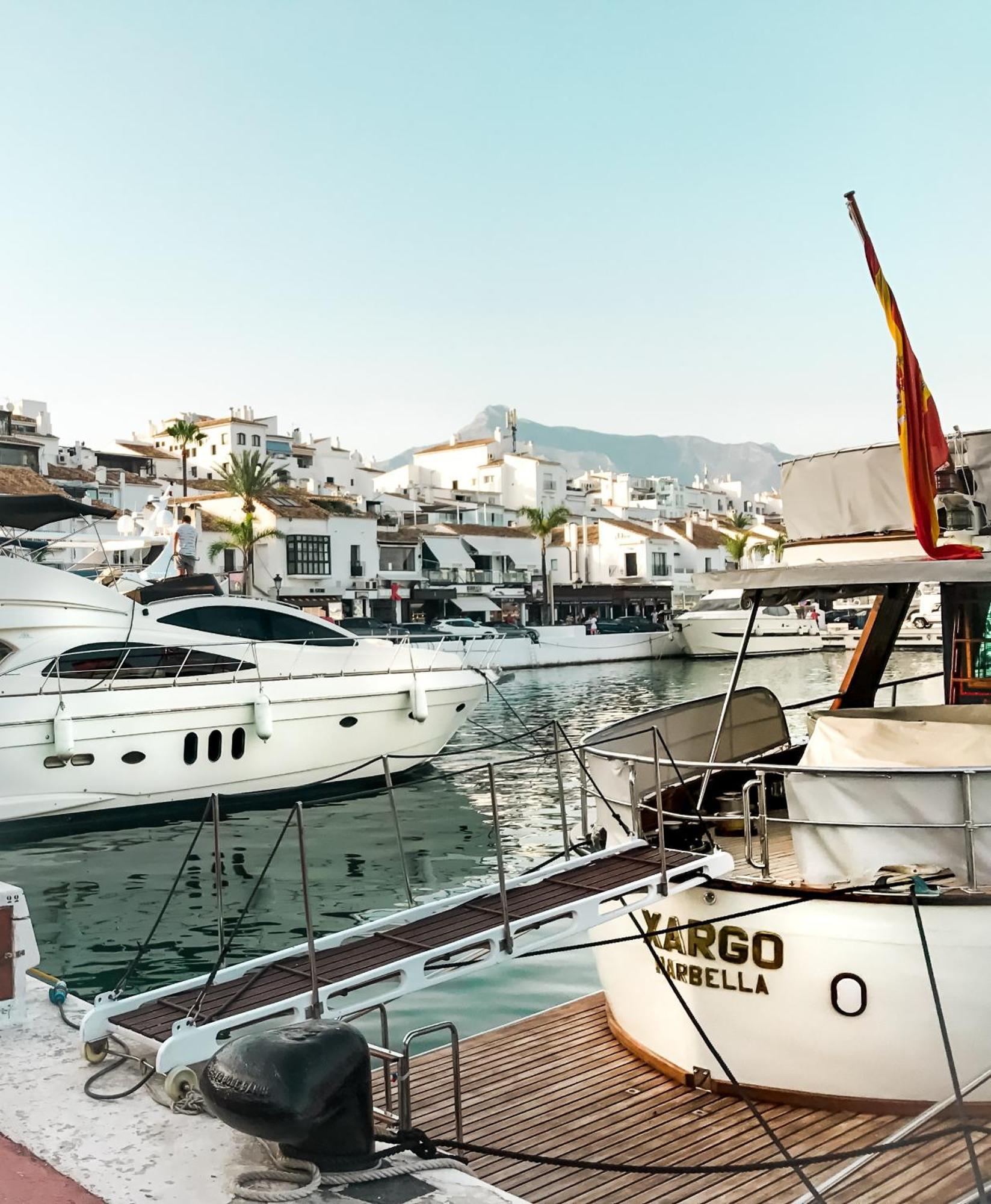 Apartamento Con Vistas En Puerto Banus มาร์เบยา ภายนอก รูปภาพ